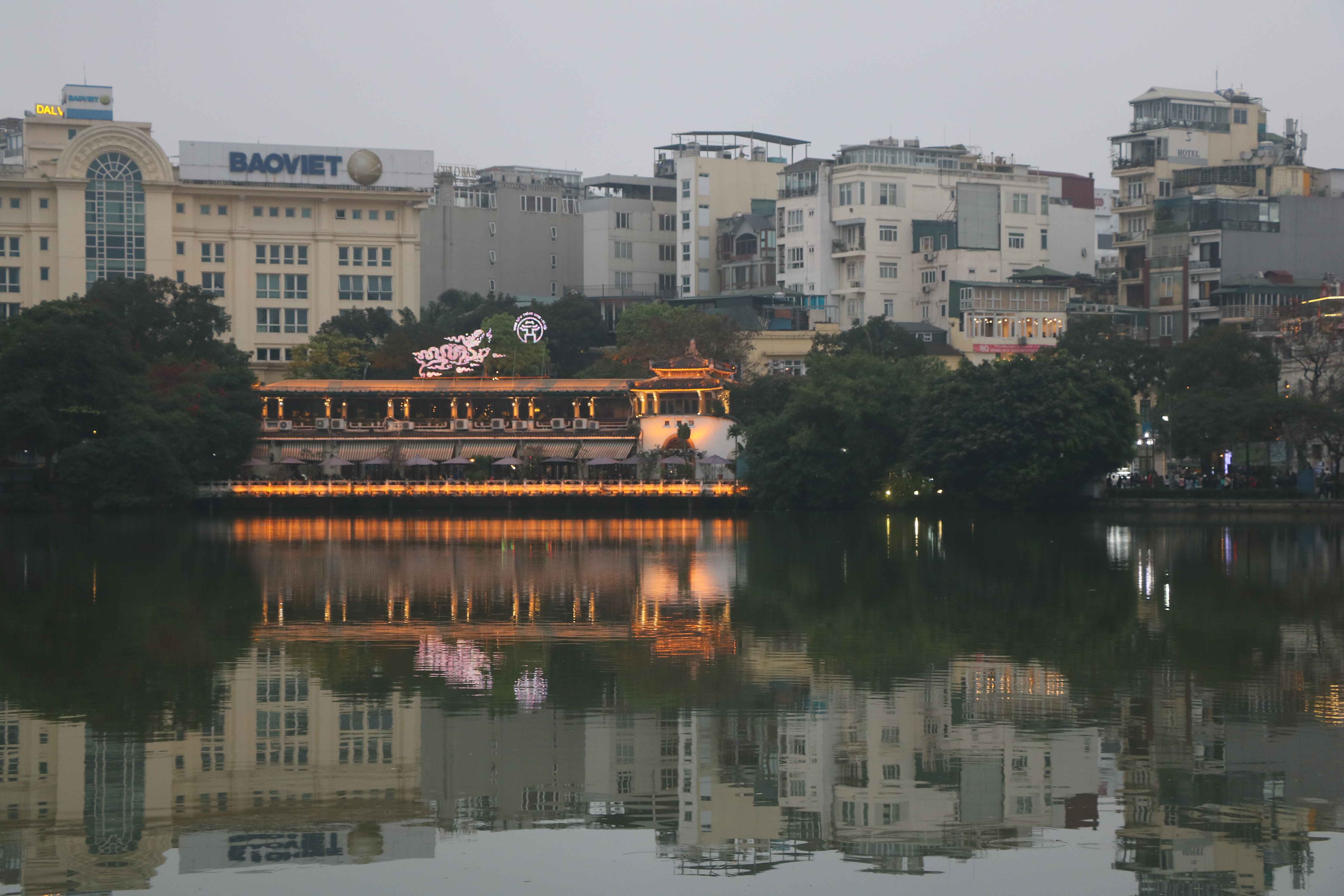 STEM teacher training Vietnam STEAMeGarten Apax by Dr. Diana Wehrell-Grabowski