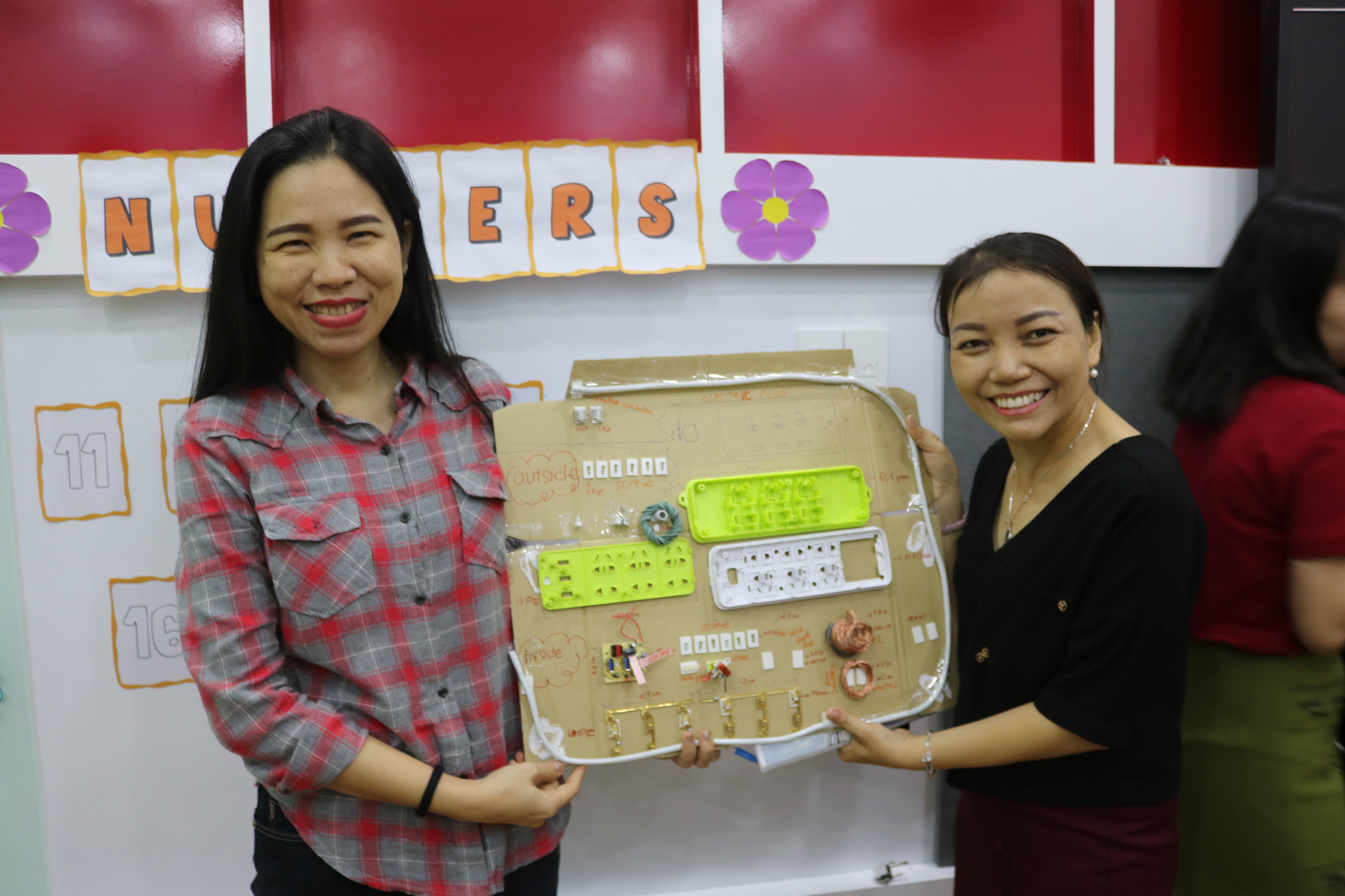 STEM teacher training Vietnam STEAMeGarten Apax by Dr. Diana Wehrell-Grabowski